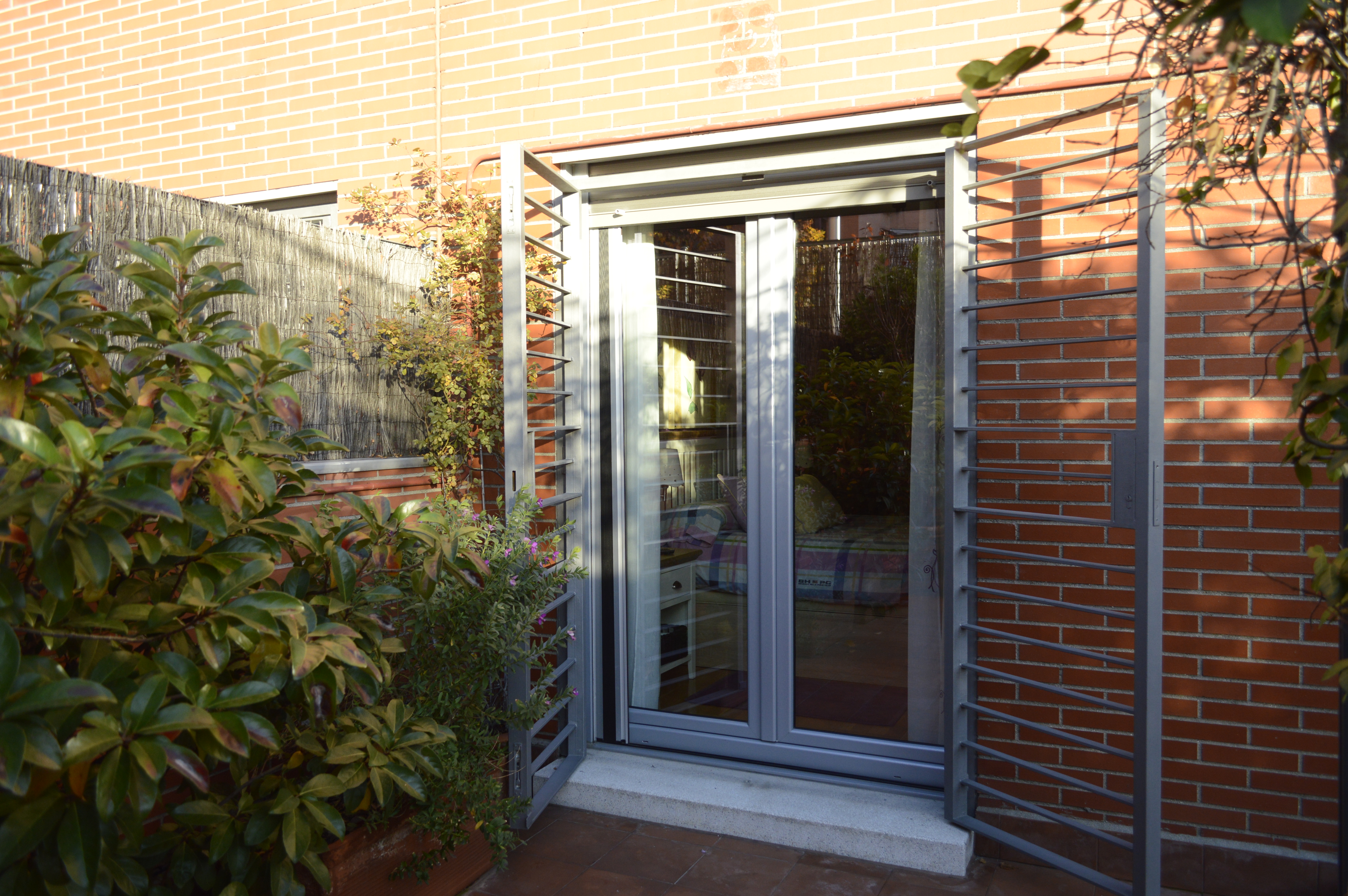 <p style="text-align: center; font-size: 33px; line-height: 28px;">¡Nuevo caso de éxito en aislamiento acústico y térmico!</p>